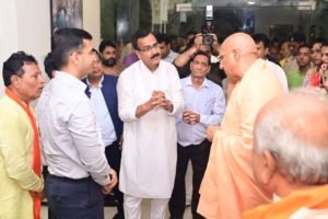 जूनापीठाधीश्वर आचार्य महामंडलेश्वर स्वामी अवधेशानंदजी का रतलाम आगमन ,भक्तों द्वारा भव्य स्वागत ,22 सितंबर को प्रेरक प्रवचन और 23 को होगा मंत्र दीक्षा कार्यक्रम जूनापीठाधीश्वर आचार्य महामंडलेश्वर स्वामी अवधेशानंदजी का रतलाम आगमन ,भक्तों द्वारा भव्य स्वागत ,22 सितंबर को प्रेरक प्रवचन और 23 को होगा मंत्र दीक्षा कार्यक्रम