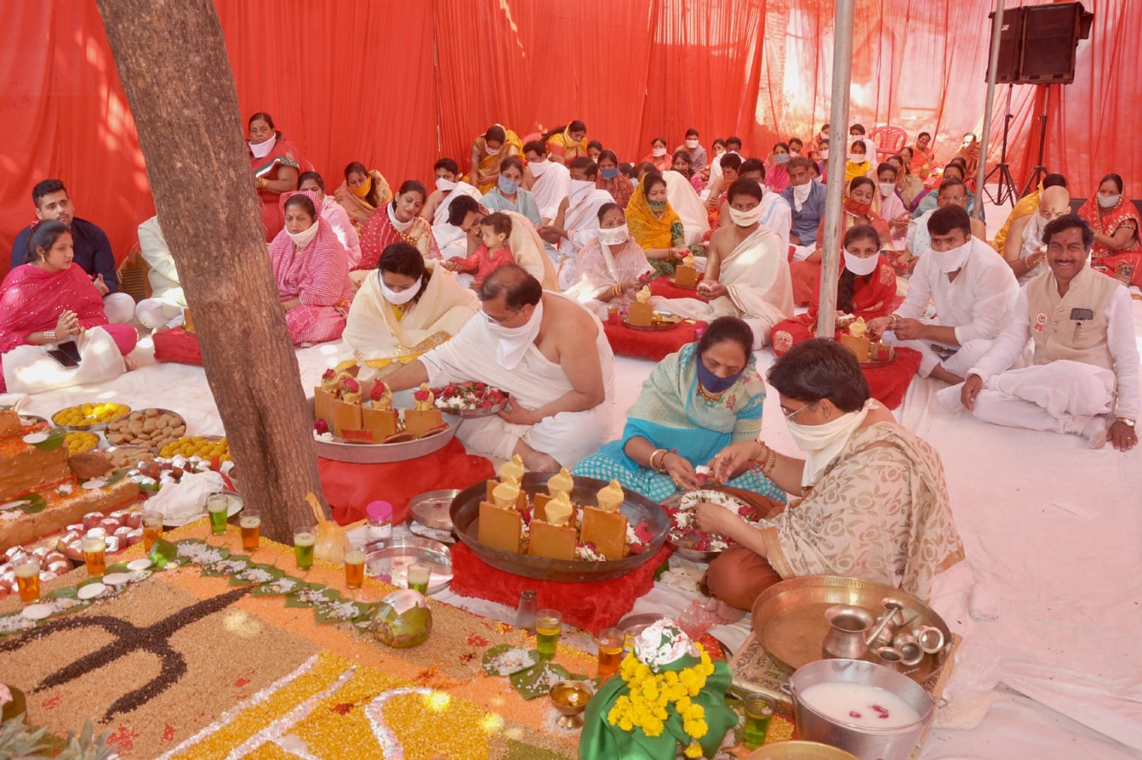 रतलाम: टीआईटी रोड स्थित नाकोड़ा भैरव नाथ मंदिर के 31 वे स्थापना दिवस के उपलक्ष्य में आयोजित दो दिवसीय कार्यक्रम भक्ति भाव के साथ सम्पन्न रतलाम: टीआईटी रोड स्थित नाकोड़ा भैरव नाथ मंदिर के 31 वे स्थापना दिवस के उपलक्ष्य में आयोजित दो दिवसीय कार्यक्रम भक्ति भाव के साथ सम्पन्न