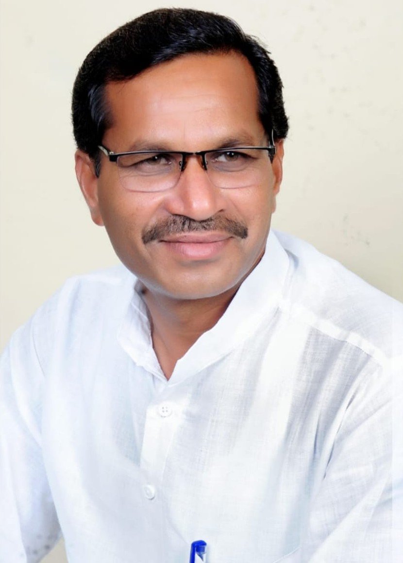 रतलाम: विधायक दिलीप मकवाना को बड़ी जिम्मेदारी-एकीकृत आदिवासी विकास परियोजना सलाहकार मंडल सैलाना का अध्यक्ष नियुक्त , विधायक श्री मकवाना ने कहा-आदिवासी बहुल क्षेत्रों में लिखेंगे विकास की नई इबारत रतलाम: विधायक दिलीप मकवाना को बड़ी जिम्मेदारी-एकीकृत आदिवासी विकास परियोजना सलाहकार मंडल सैलाना का अध्यक्ष नियुक्त , विधायक श्री मकवाना ने कहा-आदिवासी बहुल क्षेत्रों में लिखेंगे विकास की नई इबारत