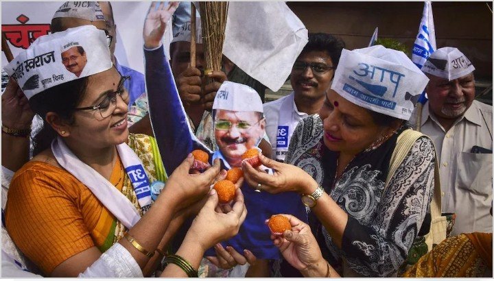 दिल्ली MCD इलेक्शन रिजल्ट्स : AAP को मिला बहुमत, 134 सीटों पर जीत दर्ज की, BJP के खाते में 104 सीटें दिल्ली MCD इलेक्शन रिजल्ट्स : AAP को मिला बहुमत, 134 सीटों पर जीत दर्ज की, BJP के खाते में 104 सीटें
