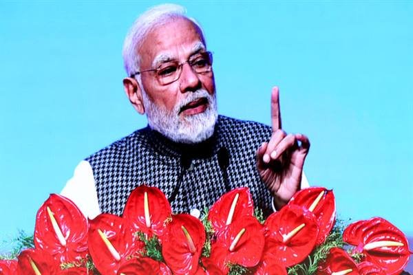 इंदौर आए प्रधानमंत्री नरेंद्र मोदी: पीएम ने प्रवासी भारतीय दिवस सम्मेलन 2023 का शुभारंभ किया। कहा-प्रवासी भारतीय विश्व में भारत के ब्रांड एंबेसडर है, वे विश्व की भारत के प्रति बढ़ती जिज्ञासा को शांत करें इंदौर आए प्रधानमंत्री नरेंद्र मोदी: पीएम ने प्रवासी भारतीय दिवस सम्मेलन 2023 का शुभारंभ किया। कहा-प्रवासी भारतीय विश्व में भारत के ब्रांड एंबेसडर है, वे विश्व की भारत के प्रति बढ़ती जिज्ञासा को शांत करें