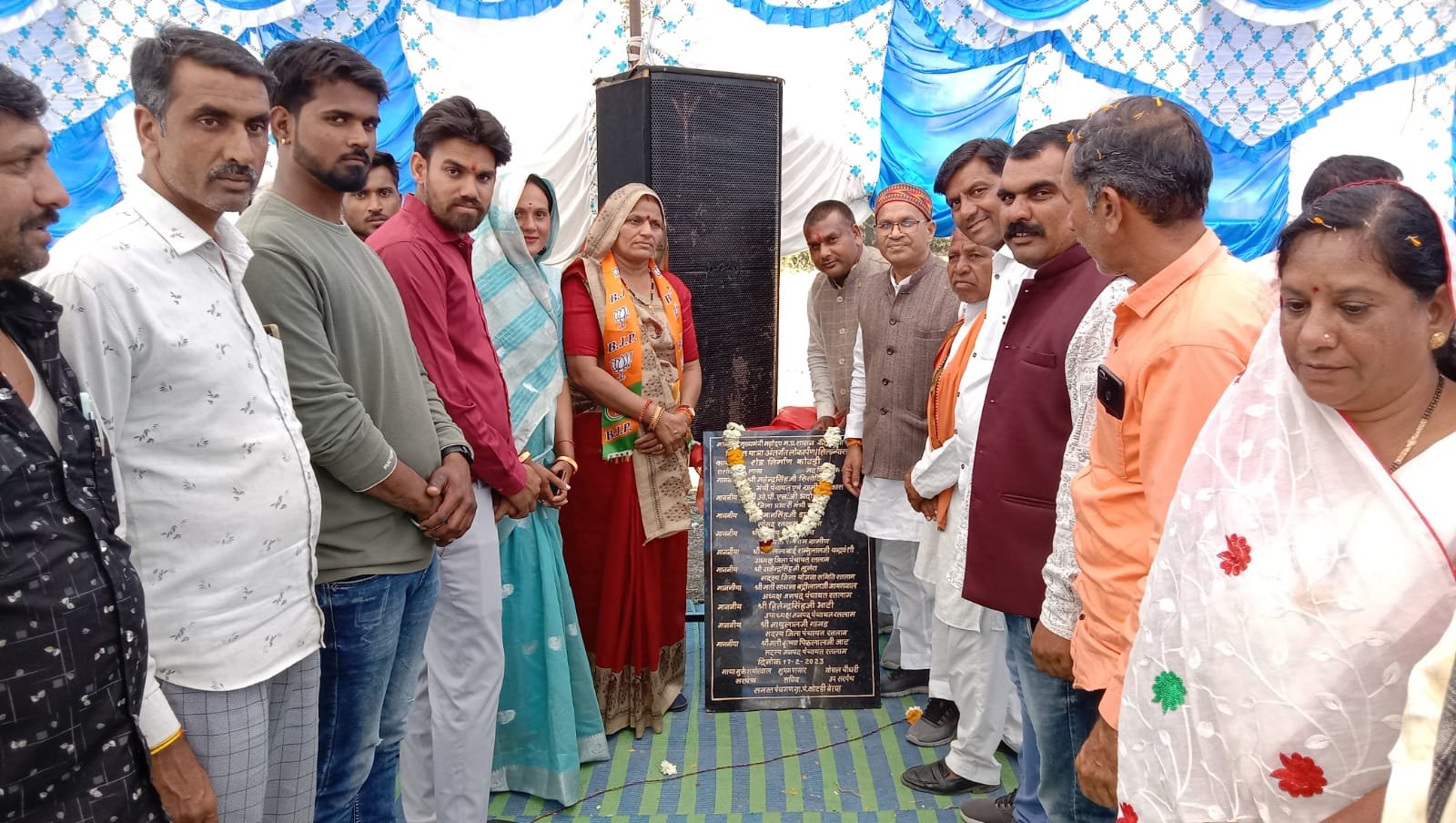 रतलाम: 3 गांव में 2 करोड़ से अधिक के विकास कार्यों की सौगात, विधायक दिलीप मकवाना ने किया भूमि पूजन रतलाम: 3 गांव में 2 करोड़ से अधिक के विकास कार्यों की सौगात, विधायक दिलीप मकवाना ने किया भूमि पूजन