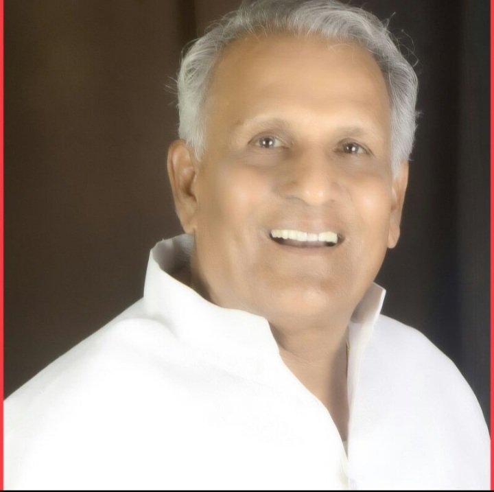 रतलाम:पूर्व गृहमंत्री हिम्मत कोठारी ने शासन से की यह मांग, सीएम द्वारा की गई घोषणा भी दिलाई याद रतलाम:पूर्व गृहमंत्री हिम्मत कोठारी ने शासन से की यह मांग, सीएम द्वारा की गई घोषणा भी दिलाई याद