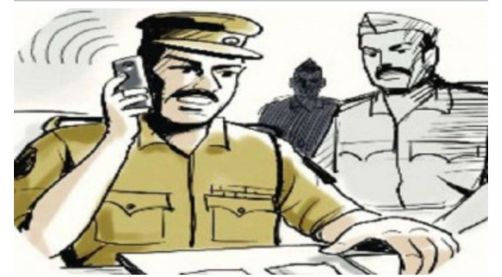 रतलाम पुलिस को सफलता: तत्काल एक्शन लेकर लूट की वारदात का पुलिस ने 5 घंटे में किया खुलासा, इंदौर के तीन युवक गिरफ्तार रतलाम पुलिस को सफलता: तत्काल एक्शन लेकर लूट की वारदात का पुलिस ने 5 घंटे में किया खुलासा, इंदौर के तीन युवक गिरफ्तार