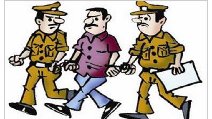 रतलाम: दो बत्ती क्षेत्र में कार के पास खड़ा था युवक, शंका होने पर पुलिस ने ली तलाशी, बरामद हुआ मादक पदार्थ रतलाम: दो बत्ती क्षेत्र में कार के पास खड़ा था युवक, शंका होने पर पुलिस ने ली तलाशी, बरामद हुआ मादक पदार्थ