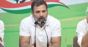 मोदी सरनेम पर टिप्पणी मामला: राहुल गांधी दोषी करार, कोर्ट ने सुनाई दो साल की जेल की सजा, बेल भीमिली मोदी सरनेम पर टिप्पणी मामला: राहुल गांधी दोषी करार, कोर्ट ने सुनाई दो साल की जेल की सजा, बेल भीमिली