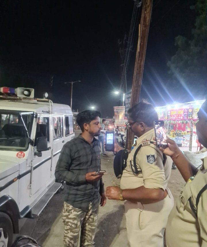 रतलाम: सावधान-शराब पीकर वाहन चलाना पड़ सकता है महंगा, 2 दिनों में 11 लोगों के खिलाफ हुई कार्रवाई रतलाम: सावधान-शराब पीकर वाहन चलाना पड़ सकता है महंगा, 2 दिनों में 11 लोगों के खिलाफ हुई कार्रवाई