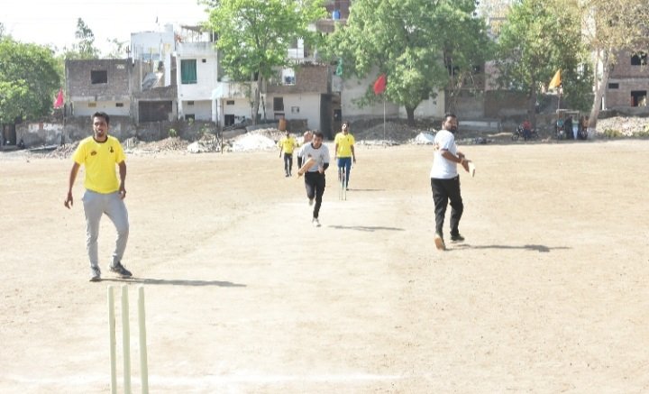 चेतन्य काश्यप विधायक क्रिकेट महोत्सव 2023 मैदान पर छाया क्रिकेट का उल्लास, पांचवे दिन हुए 16 मैच चेतन्य काश्यप विधायक क्रिकेट महोत्सव 2023 मैदान पर छाया क्रिकेट का उल्लास, पांचवे दिन हुए 16 मैच