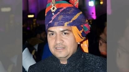 रतलाम: नवनियुक्त रतलाम विकास प्राधिकरण अध्यक्ष अशोक पोरवाल कल मंगलवार को करेंगे पदभार ग्रहण,भाजपा कार्यकर्ताओं द्वारा निकाली जाएगी विशाल वाहन रैली रतलाम: नवनियुक्त रतलाम विकास प्राधिकरण अध्यक्ष अशोक पोरवाल कल मंगलवार को करेंगे पदभार ग्रहण,भाजपा कार्यकर्ताओं द्वारा निकाली जाएगी विशाल वाहन रैली