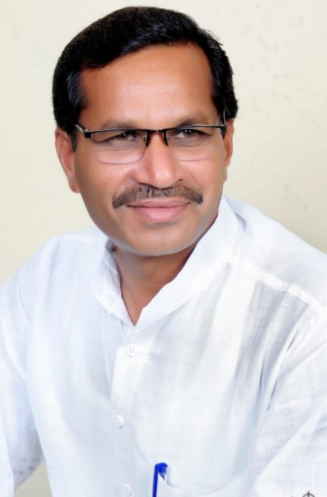 रतलाम: विधायक दिलीप मकवाना के प्रयासों से स्वास्थ्य विभाग के करीब ढ़ाई करोड़ के 5 सब सेंटर भवन स्वीकृत रतलाम: विधायक दिलीप मकवाना के प्रयासों से स्वास्थ्य विभाग के करीब ढ़ाई करोड़ के 5 सब सेंटर भवन स्वीकृत