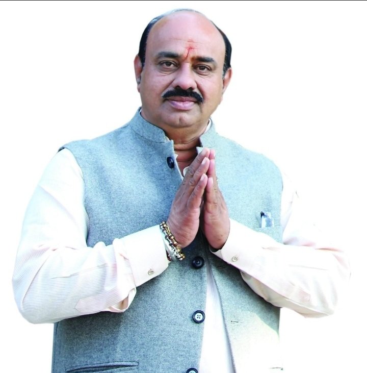 रतलाम में पहली बार निकलेगी बाबा महाकाल की भव्य शाही सवारी,- उज्जैन से आएगी पालकी, भस्म रमैया मंडली होगी शामिल,- महाकाल यात्रा के अंतिम पड़ाव पर प्रकाश प्रभु राठौड़ परिवार का आयोजन,- कल शहर में निकलेगी आमन्त्रण वाहन रैली रतलाम में पहली बार निकलेगी बाबा महाकाल की भव्य शाही सवारी,- उज्जैन से आएगी पालकी, भस्म रमैया मंडली होगी शामिल,- महाकाल यात्रा के अंतिम पड़ाव पर प्रकाश प्रभु राठौड़ परिवार का आयोजन,- कल शहर में निकलेगी आमन्त्रण वाहन रैली