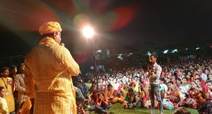 महाकाल तीर्थ की यात्रा के बाद अब हर घर श्रीमद्भागवत गीता का होगा निशुल्क वितरण,- प्रकाश प्रभु राठौड़ परिवार का सेवा प्रकल्प, शहरवासियों का माना आभार महाकाल तीर्थ की यात्रा के बाद अब हर घर श्रीमद्भागवत गीता का होगा निशुल्क वितरण,- प्रकाश प्रभु राठौड़ परिवार का सेवा प्रकल्प, शहरवासियों का माना आभार