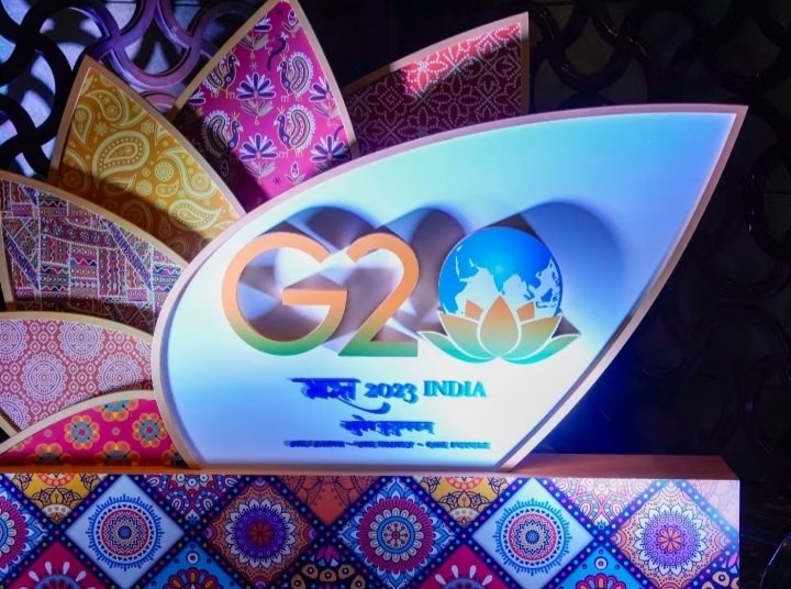 G20 Summit 2023: PM मोदी आज शाम करेंगे तीन द्विपक्षीय बैठकें, अमेरिका, बांग्लादेश और मॉरीशस के राष्ट्राध्यक्षों से करेंगे मुलाकात G20 Summit 2023: PM मोदी आज शाम करेंगे तीन द्विपक्षीय बैठकें, अमेरिका, बांग्लादेश और मॉरीशस के राष्ट्राध्यक्षों से करेंगे मुलाकात