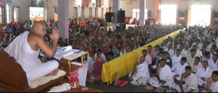 रतलाम: आचार्य श्री विजय कुलबोधि सूरीश्वरजी म.सा. की निश्रा में मंगलवार से पर्यूषण महापर्व की आराधना रतलाम: आचार्य श्री विजय कुलबोधि सूरीश्वरजी म.सा. की निश्रा में मंगलवार से पर्यूषण महापर्व की आराधना