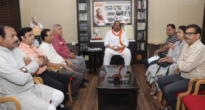 रतलाम: चेतन्य काश्यप फाउंडेशन का प्रतिभा सम्मान समारोह 24 सितंबर को, महामहिम राज्यपाल थावरचंद गेहलोत रहेंगे मुख्य अतिथि रतलाम: चेतन्य काश्यप फाउंडेशन का प्रतिभा सम्मान समारोह 24 सितंबर को, महामहिम राज्यपाल थावरचंद गेहलोत रहेंगे मुख्य अतिथि