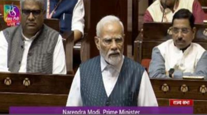 महिला आरक्षण बिल पेश होने के बाद बोले पीएम मोदी- “मैं देश की सभी महिलाओं को आश्वस्त करता हूं कि…” महिला आरक्षण बिल पेश होने के बाद बोले पीएम मोदी- “मैं देश की सभी महिलाओं को आश्वस्त करता हूं कि…”
