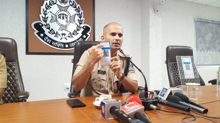 रतलाम पुलिस ने किया बड़े स्तर पर हो रहे फ्रॉड का खुलासा, एसपी ने की आम जनता से अपील-धोखाधड़ी का हुए हो शिकार, तो आए पुलिस के पास रतलाम पुलिस ने किया बड़े स्तर पर हो रहे फ्रॉड का खुलासा, एसपी ने की आम जनता से अपील-धोखाधड़ी का हुए हो शिकार, तो आए पुलिस के पास