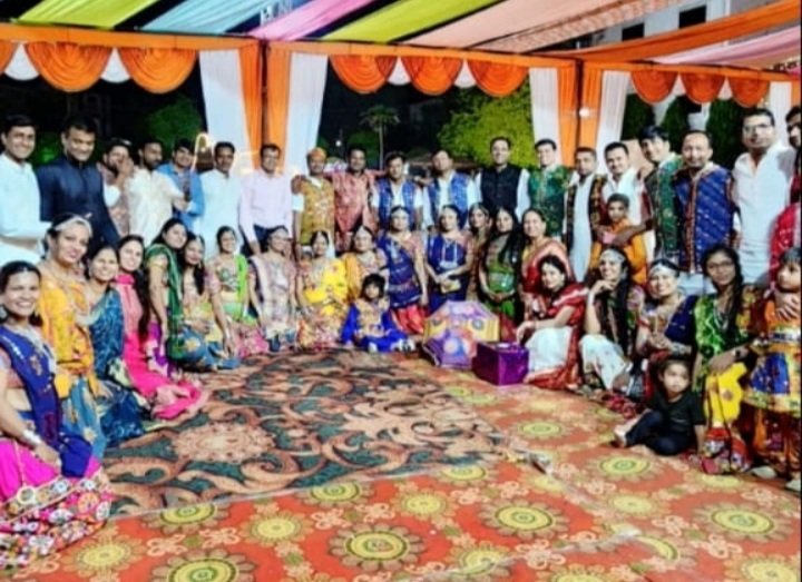 रतलाम: जैन सोशल ग्रुप मैत्री का गरबा धूम-5 मिलन समारोह संपन्न रतलाम: जैन सोशल ग्रुप मैत्री का गरबा धूम-5 मिलन समारोह संपन्न