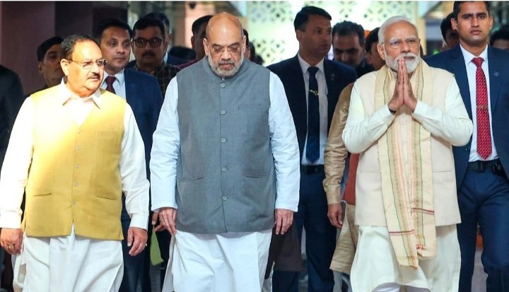 भोपाल: कल 13 दिसंबर को होगा सीएम और डिप्टी सीएम का शपथ ग्रहण समारोह, पीएम मोदी, गृहमंत्री शाह और राष्ट्रीय अध्यक्ष नड्डा होंगे शामिल, एक दर्जन के करीब मंत्री भी ले सकते हैं शपथ भोपाल: कल 13 दिसंबर को होगा सीएम और डिप्टी सीएम का शपथ ग्रहण समारोह, पीएम मोदी, गृहमंत्री शाह और राष्ट्रीय अध्यक्ष नड्डा होंगे शामिल, एक दर्जन के करीब मंत्री भी ले सकते हैं शपथ