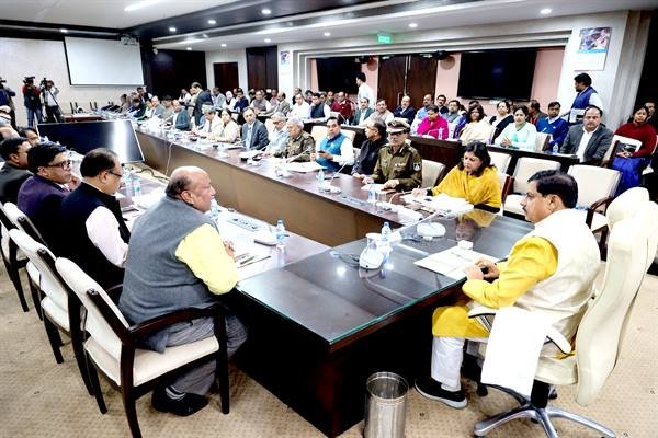 मुख्यमंत्री डॉ. मोहन यादव ने दिए निर्देश-सुशासन केवल शब्द न रहे, हमें इसे चरितार्थ करके दिखाना है,संकल्प पत्र-2023 का क्रियान्वयन मिशन मोड में किया जाए मुख्यमंत्री डॉ. मोहन यादव ने दिए निर्देश-सुशासन केवल शब्द न रहे, हमें इसे चरितार्थ करके दिखाना है,संकल्प पत्र-2023 का क्रियान्वयन मिशन मोड में किया जाए
