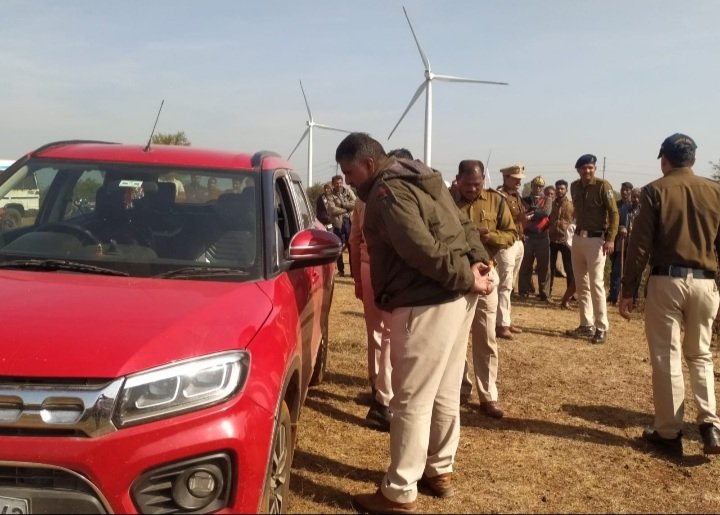 रतलाम रेलवे में पदस्थ जूनियर इंजीनियर का शव मंदसौर जिले के खोड़ाना गांव में मिला, गोली मारकर हत्या की आशंका रतलाम रेलवे में पदस्थ जूनियर इंजीनियर का शव मंदसौर जिले के खोड़ाना गांव में मिला, गोली मारकर हत्या की आशंका