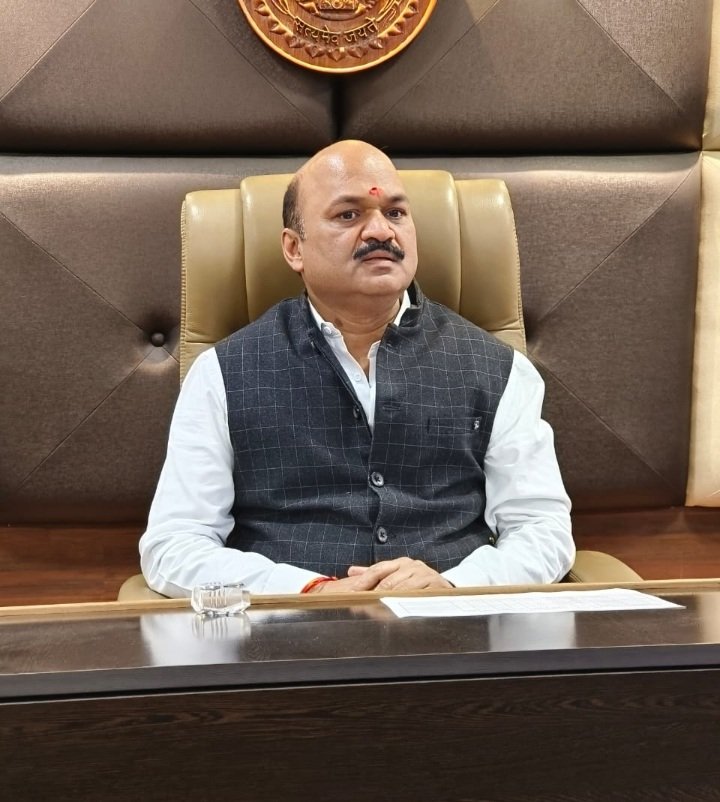 रतलाम: जिले में औद्योगिक इकाइयों, कारखाने का होगा निरीक्षण, कलेक्टर राजेश बाथम द्वारा संयुक्त जांच दल गठित रतलाम: जिले में औद्योगिक इकाइयों, कारखाने का होगा निरीक्षण, कलेक्टर राजेश बाथम द्वारा संयुक्त जांच दल गठित