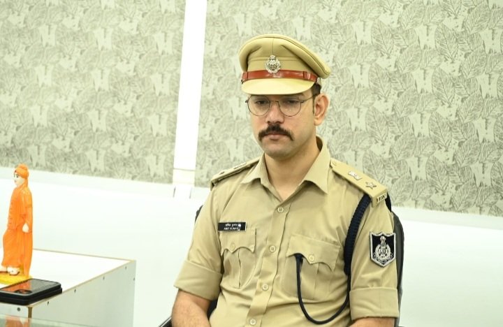 रतलाम : पुलिस की कार्रवाई-ढाई माह में 229 स्थाई वारंटी गिरफ्तार,2587 गिरफ्तारी वारंट कराए तामिल….डेढ़ माह में अवैध शराब के 451 प्रकरण दर्ज, 6,482 लीटर शराब जप्त रतलाम : पुलिस की कार्रवाई-ढाई माह में 229 स्थाई वारंटी गिरफ्तार,2587 गिरफ्तारी वारंट कराए तामिल….डेढ़ माह में अवैध शराब के 451 प्रकरण दर्ज, 6,482 लीटर शराब जप्त