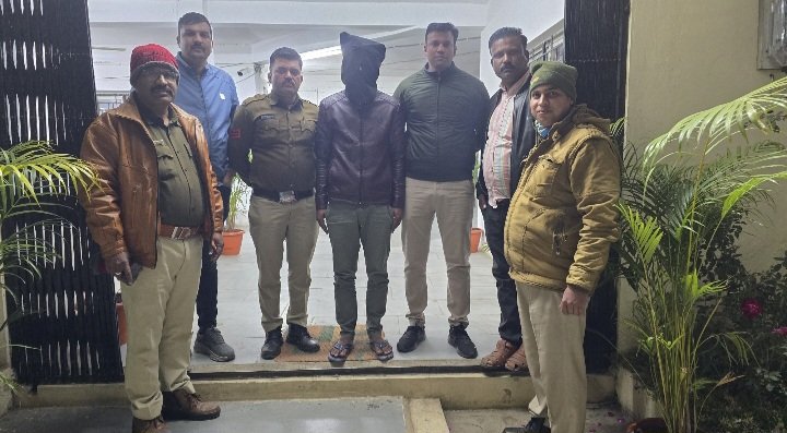 रतलाम: नशे के सौदागरों के खिलाफ रतलाम पुलिस की एक और बड़ी कार्रवाई- 15 लाख की MD के साथ एक युवक गिरफ्तार रतलाम: नशे के सौदागरों के खिलाफ रतलाम पुलिस की एक और बड़ी कार्रवाई- 15 लाख की MD के साथ एक युवक गिरफ्तार