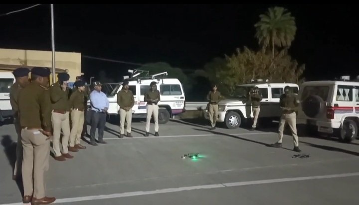 रतलाम: दिल्ली मुंबई एक्सप्रेस वे पर रतलाम पुलिस द्वारा नाइट विजन कैमरा से निगरानी….एसपी रात में 8 लेन हाइवे पहुंचे, सुरक्षा व्यवस्था का जायजा लेकर अधिकारियों को दिए दिशा निर्देश रतलाम: दिल्ली मुंबई एक्सप्रेस वे पर रतलाम पुलिस द्वारा नाइट विजन कैमरा से निगरानी….एसपी रात में 8 लेन हाइवे पहुंचे, सुरक्षा व्यवस्था का जायजा लेकर अधिकारियों को दिए दिशा निर्देश