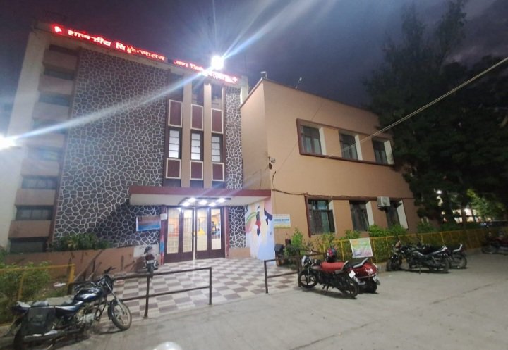 रतलाम: आधुनिक सुविधाओं से विस्तारित हुआ जावरा चिकित्सालय,विधायक डॉ राजेंद्र पाण्डेय के प्रयास रंग लाए रतलाम: आधुनिक सुविधाओं से विस्तारित हुआ जावरा चिकित्सालय,विधायक डॉ राजेंद्र पाण्डेय के प्रयास रंग लाए