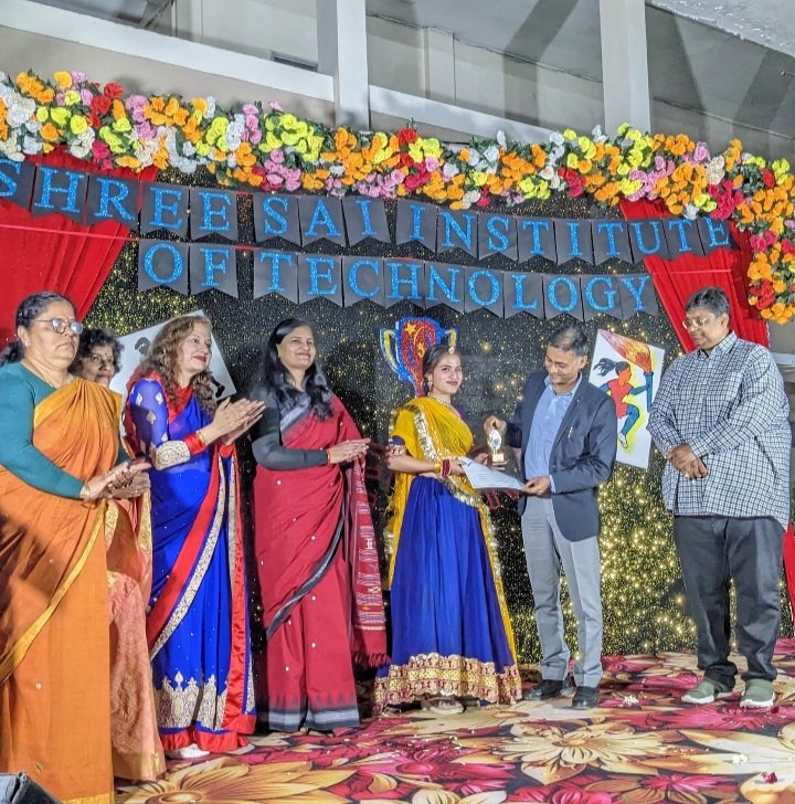 रतलाम:श्री साईं इंस्टीट्यूट ऑफ टेक्नोलॉजी में खेल महोत्सव “स्पेक्ट्रा 2026” का भव्य आयोजन रतलाम:श्री साईं इंस्टीट्यूट ऑफ टेक्नोलॉजी में खेल महोत्सव “स्पेक्ट्रा 2026” का भव्य आयोजन